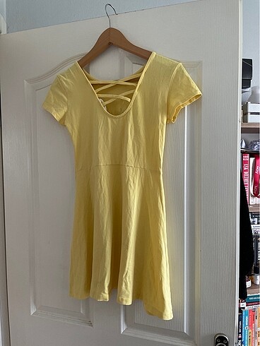 H&M Elbise