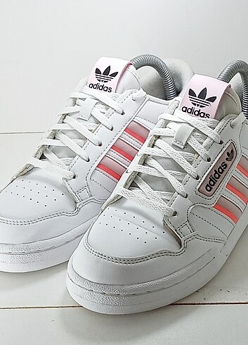 38 Beden Adidas Spor Ayakkabı (38 2/3)