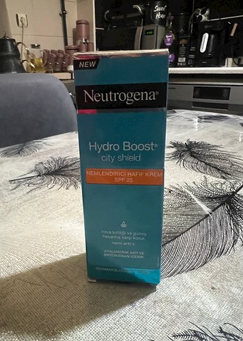 Neutrogena Hydro Boost City Shield Spf 25