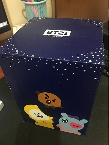 Bt21 x Paris Baguette Kar Küresi