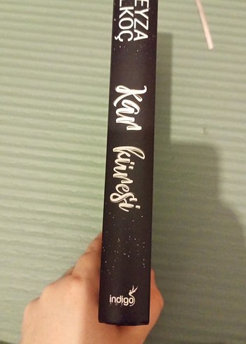 Beyza Alkoç - Kar Küresi Roman - Görsel 7