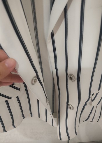 42 Beden Çizgili Düğmeli Kadın Blazer Ceket