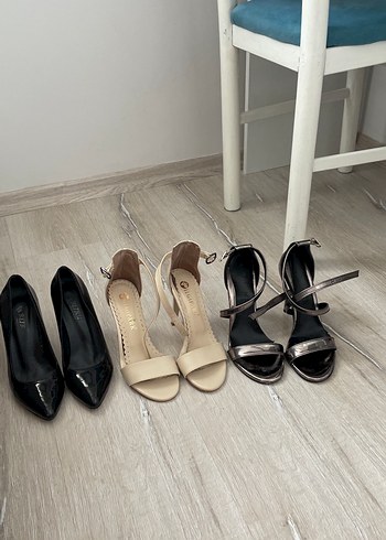 Diğer Topuklu ayakkabılar stiletto tek bant