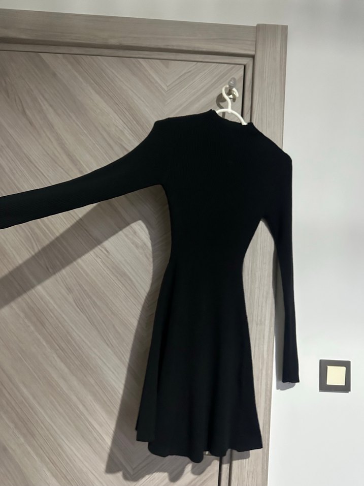 Uzun Kollu KOTON Yüksek Yakalı Siyah Triko Elbise - Görsel 2