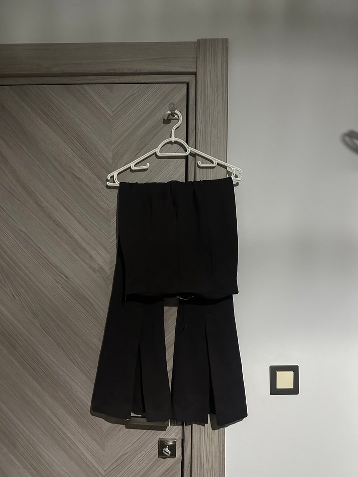 Siyah Pilili Midi Kadın Kumaş Pantolon - Görsel 3