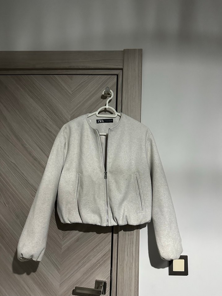 Gri Fermuarlı Kadın Ceket - Görsel 2
