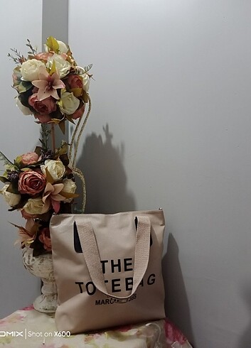 The tote bag