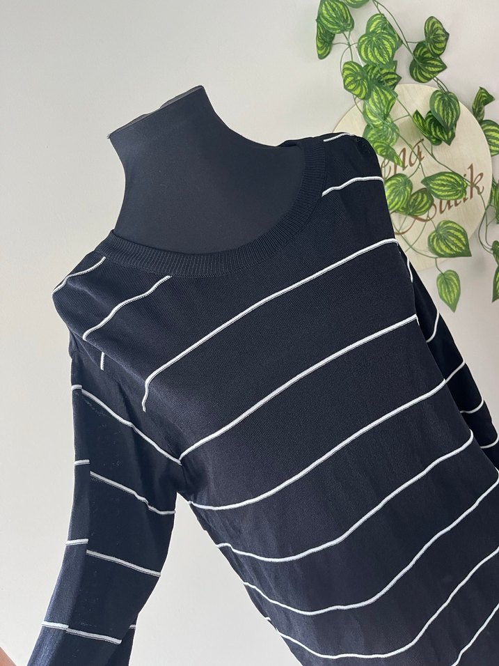 Adl marka Siyah Çizgili  Triko - Görsel 3