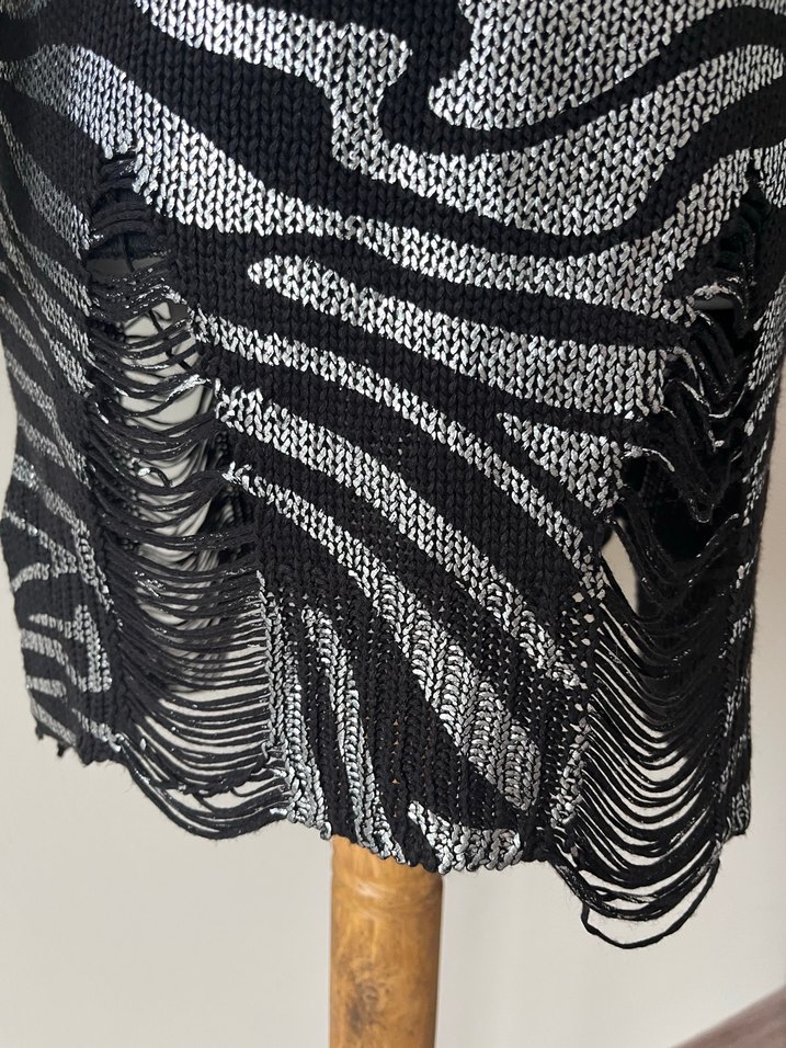 Gri Zebra Desenli Uzun Kollu Triko tunık - Görsel 2