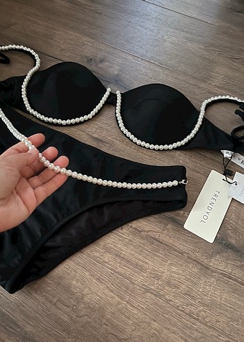 m Beden Incili Siyah Mini Bikini Takımı
