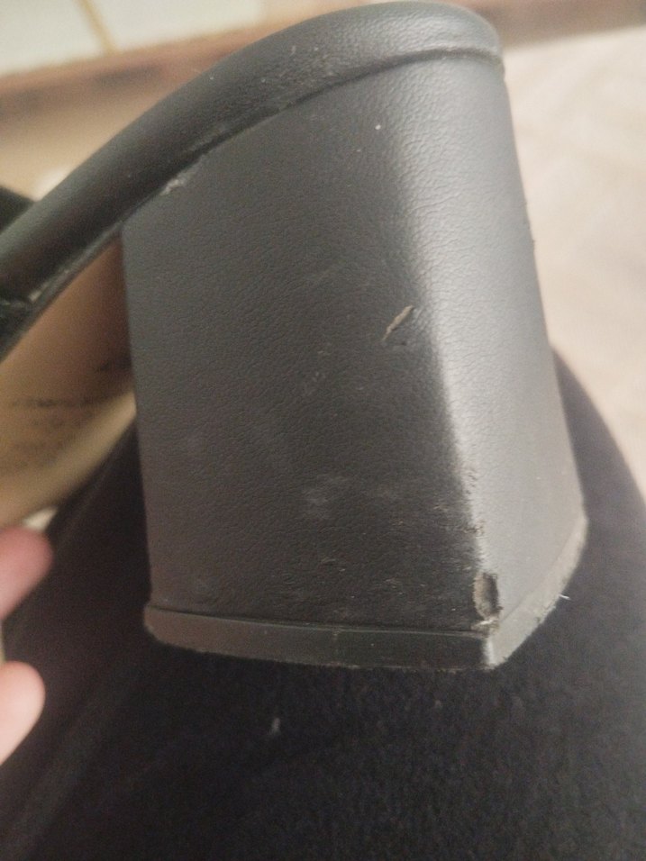 Siyah Tokalı Kadın Topuklu Sandalet - Görsel 4