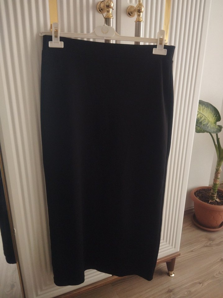 Drapeli Siyah Kadın Uzun Etek - Görsel 3