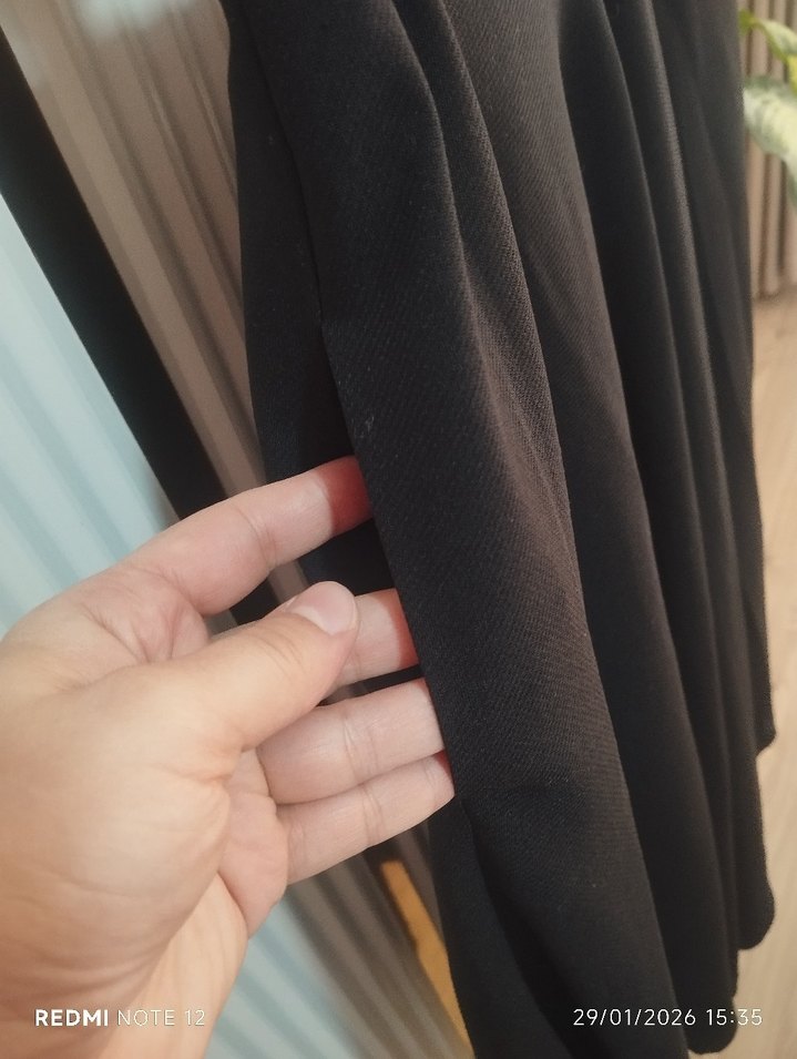 Uzun Siyah Salaş Drapeli Etek - Görsel 3