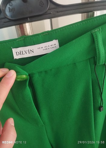 Yeşil Düğmeli Midi Kadın Kumaş Pantolon - Görsel 5