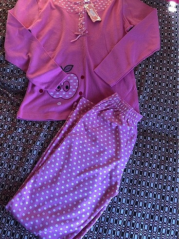 Diğer Bayan pijama takımı s ve m beden uygun