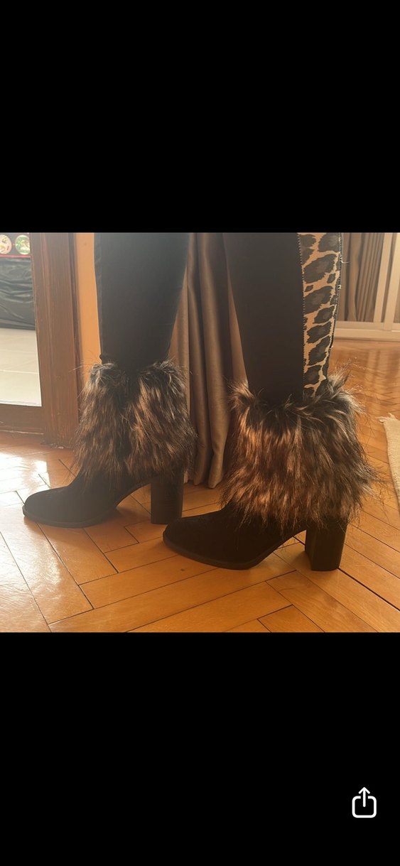 Kahverengi Leopar Desenli Kürklü Süet Topuklu Bot - Görsel 4