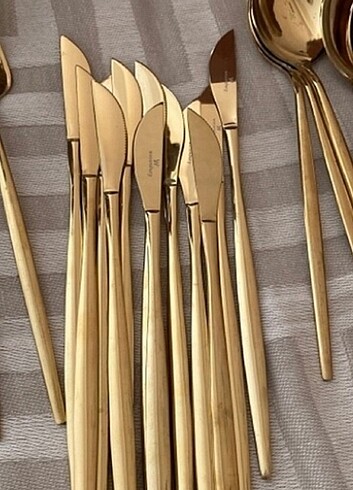 12 kişilik Gold çok şık kaşik çatal takımı