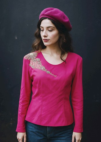 Pullu Nakış Detaylı Pembe Kadın Bluz