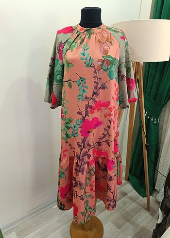 Çiçek Desenli Bohem asimetrik Elbise - Görsel 16