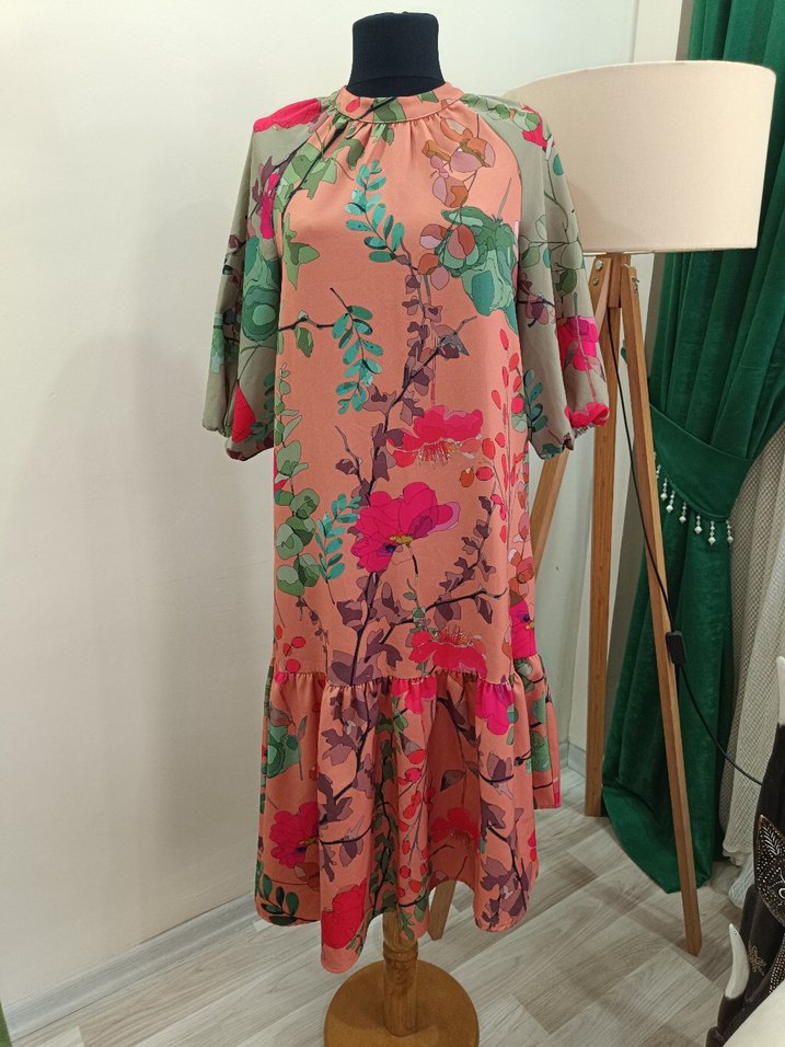 Çiçek Desenli Bohem asimetrik Elbise - Görsel 2