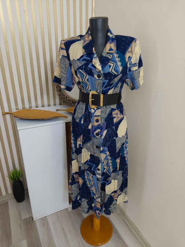 Retro Şıklıkta Mavi Desenli Vintage Midi Elbise — görsel 9/18