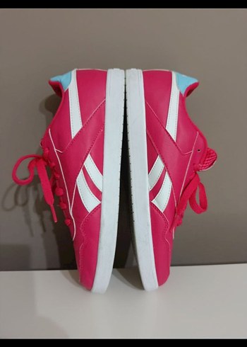 Reebok Pembe Kadın Spor Ayakkabısı Velcro Detaylı