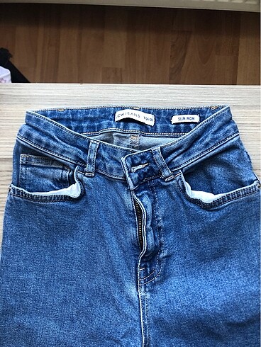 LC Waikiki slim mom jean