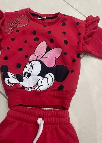 Kız Çocuk Kırmızı Minnie Baskılı Eşofman Takımı - Görsel 2