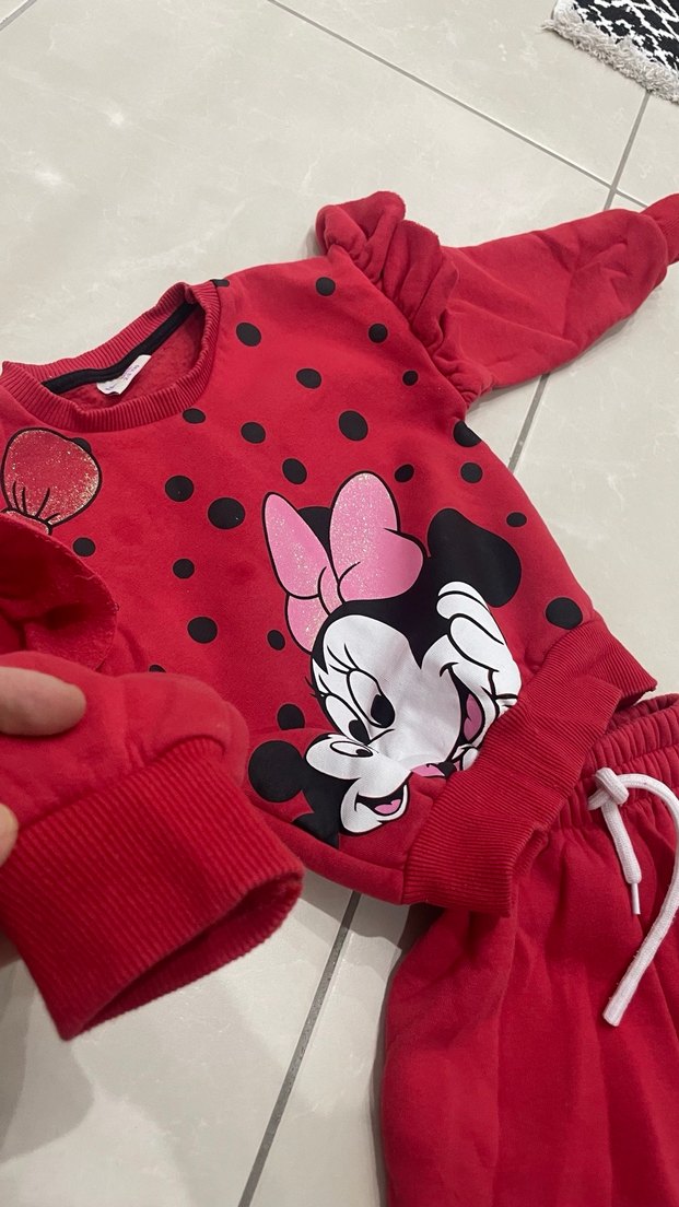 Kız Çocuk Kırmızı Minnie Baskılı Eşofman Takımı - Görsel 5