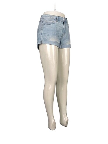 H&M H&M Mini Şort %70 İndirimli.
