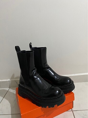 Zara bot