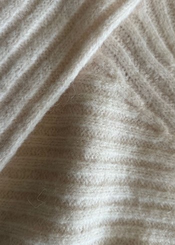 Zara Boğazlı Yün Krem Kazak - Görsel 2