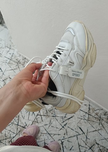 Beyaz Yılan Desenli Bağcıklı Spor Ayakkabı - Görsel 7