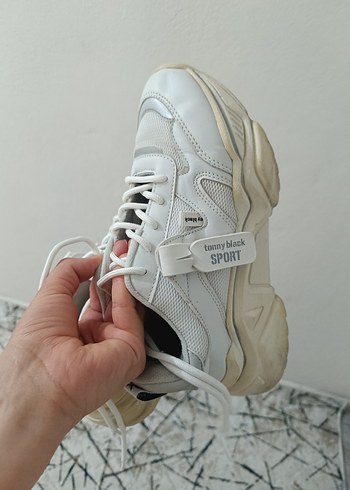 Beyaz Yılan Desenli Bağcıklı Spor Ayakkabı - Görsel 5