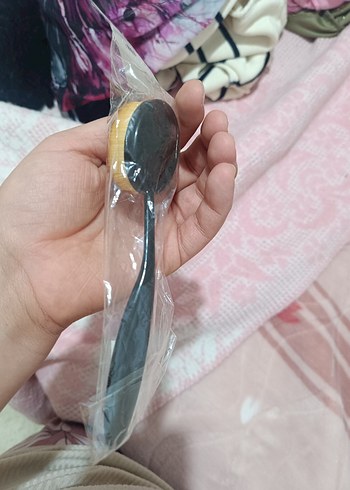 Bej Oval Makyaj Fırçası - Görsel 3