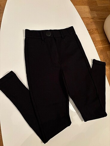 Zara tayt pantolon