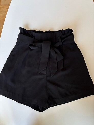 H&M şort