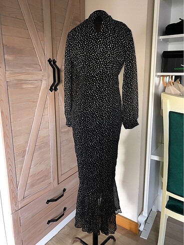 Puantiyelı abiye elbise - Görsel 6