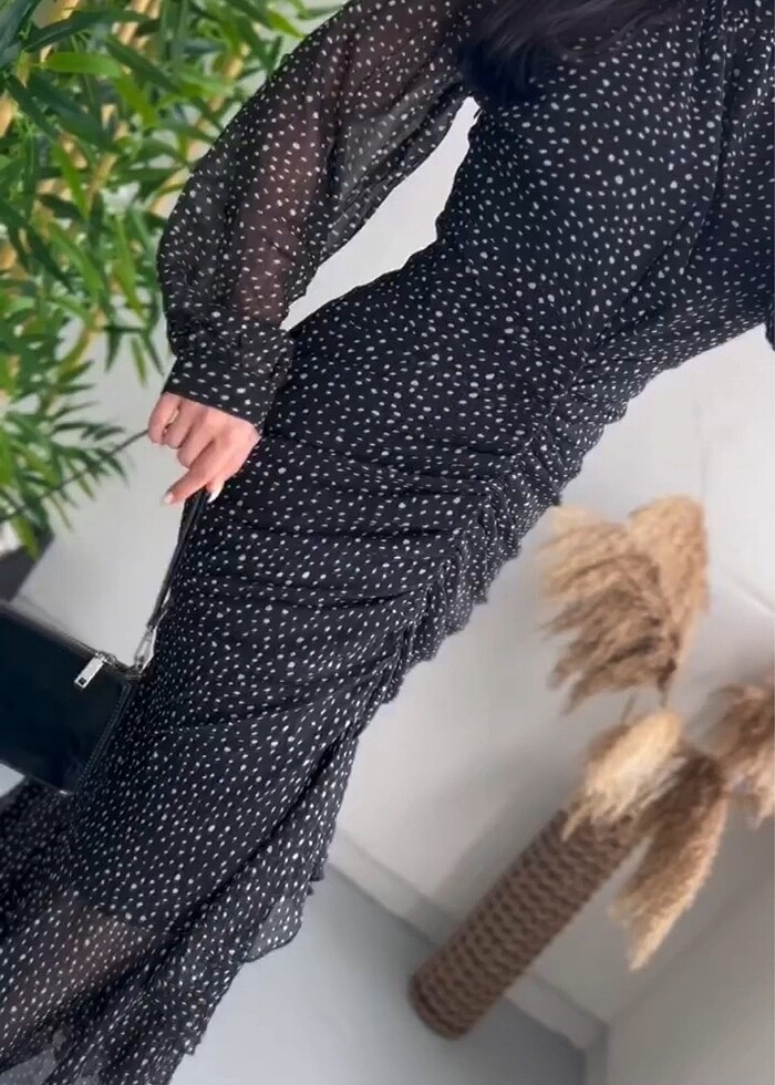 Puantiyelı abiye elbise - Görsel 2