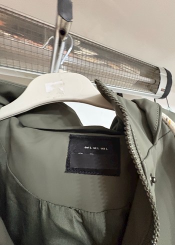 Düğmeli Kadın Uzun Boy Yağmurluk - Görsel 2