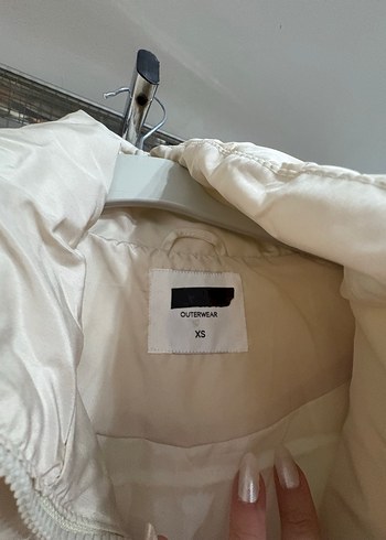 Kadın Beyaz Kısa Kışlık Mont - Görsel 2