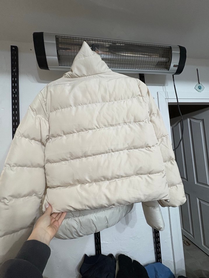 Kadın Beyaz Kısa Kışlık Mont - Görsel 4