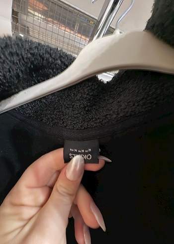 Siyah Yarım Fermuarlı Kadın Triko Ceket - Görsel 4