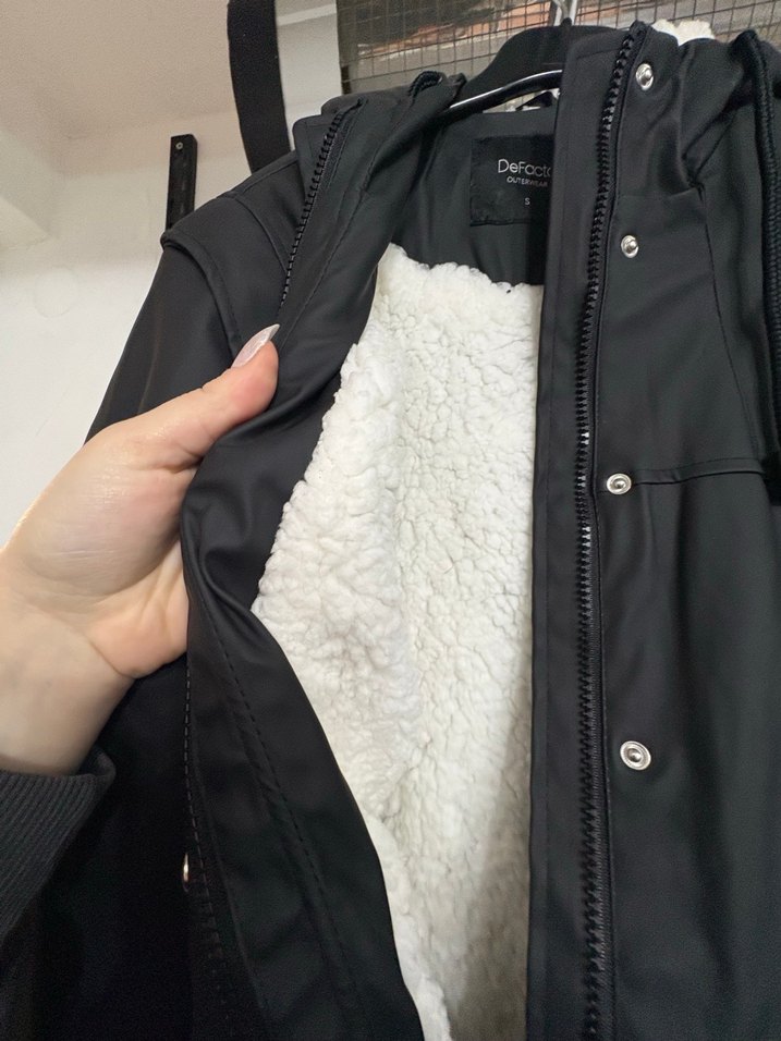 Düğmeli Siyah Deri Kadın Ceket - Görsel 2