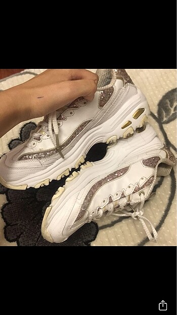 37 Beden beyaz Renk Orijinal skechers d?lites