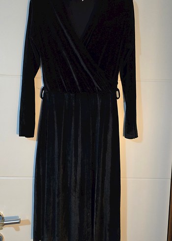 Siyah Kadife midi Pilili Elbise - Görsel 3