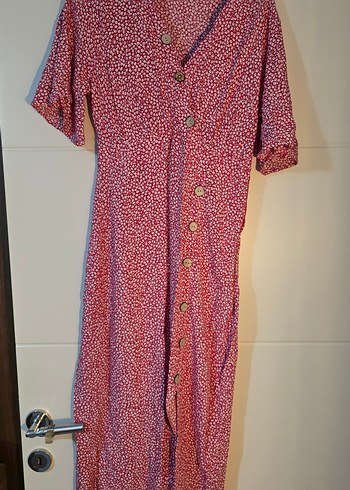 Düğmeli Kırmızı V Yaka Midi Elbise - Görsel 3