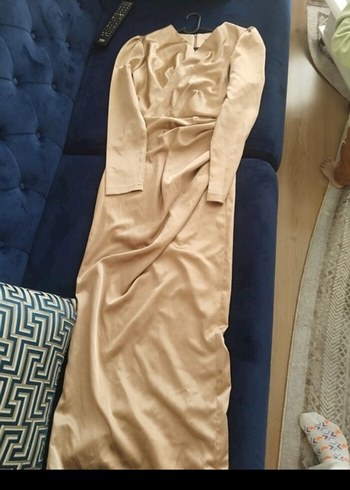 Bej Uzun Kollu Drapeli Saten Elbise - Görsel 2