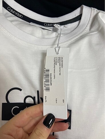 Calvin Klein Calvin klein tshirt