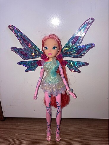 Winx Tynix Bloom Bebeği